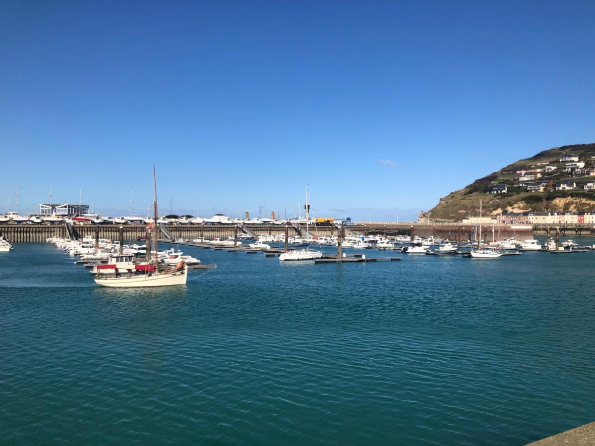Captain Yoo - Regate- Sentir Les Embruns Vue/Port Fecamp Exterior photo